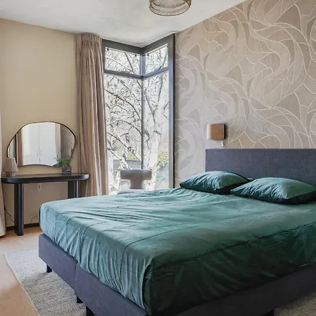 Odyssea Nh Villa Bergen